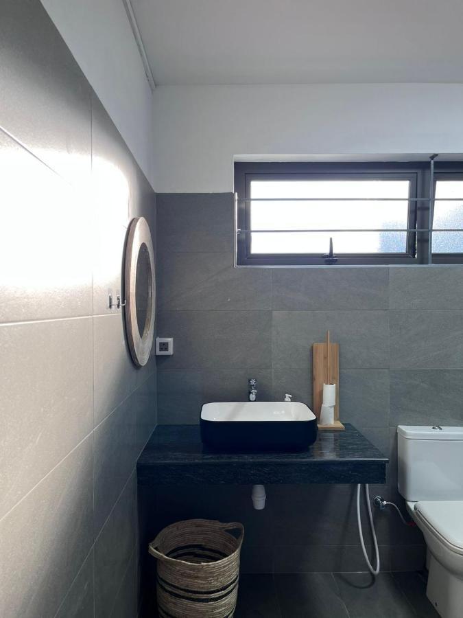 Seasons Break Apartment Pereybere Pereybere Beach Екстер'єр фото